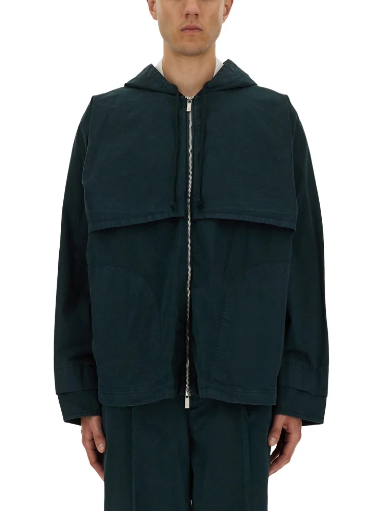 HOODED WINDBREAKER
