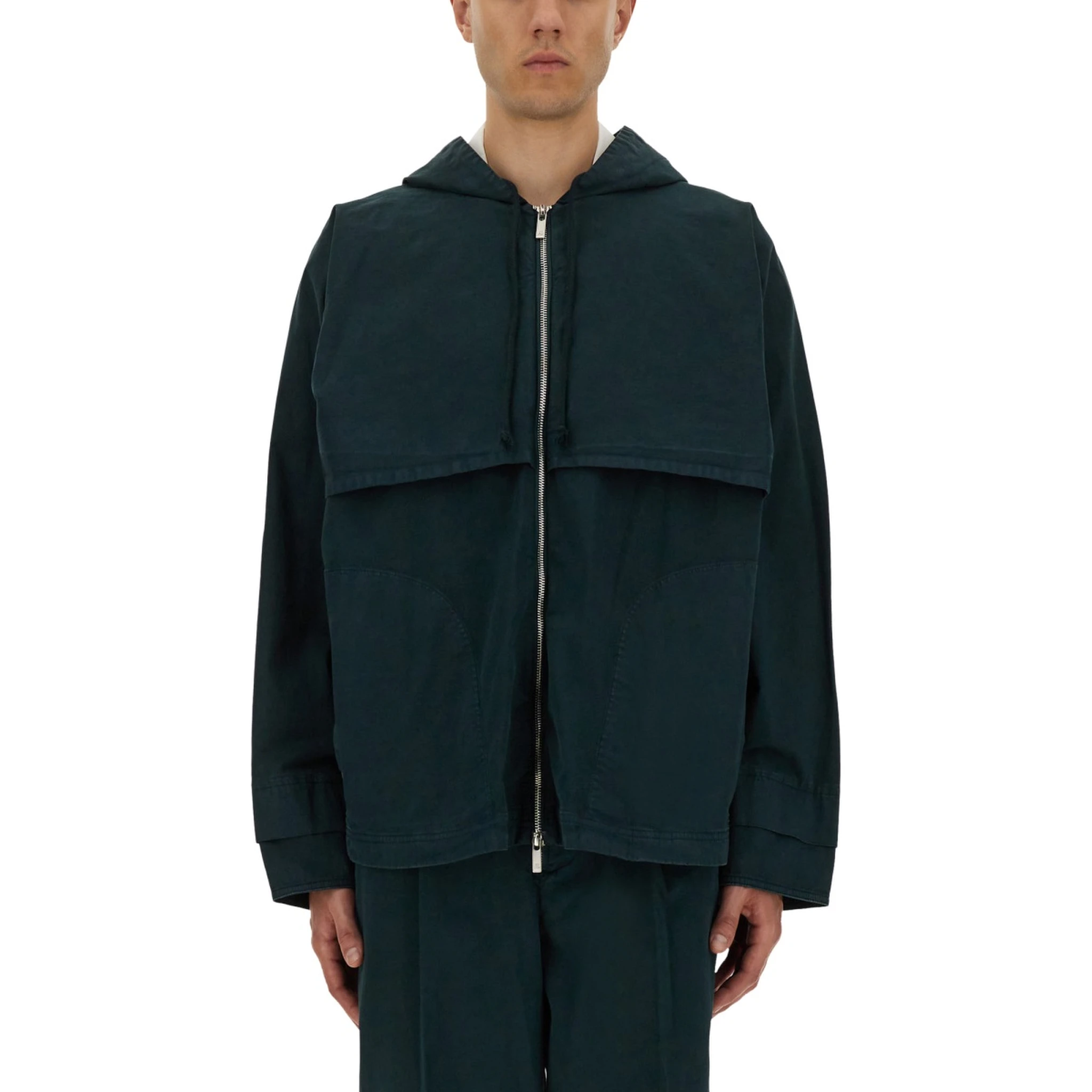 HOODED WINDBREAKER