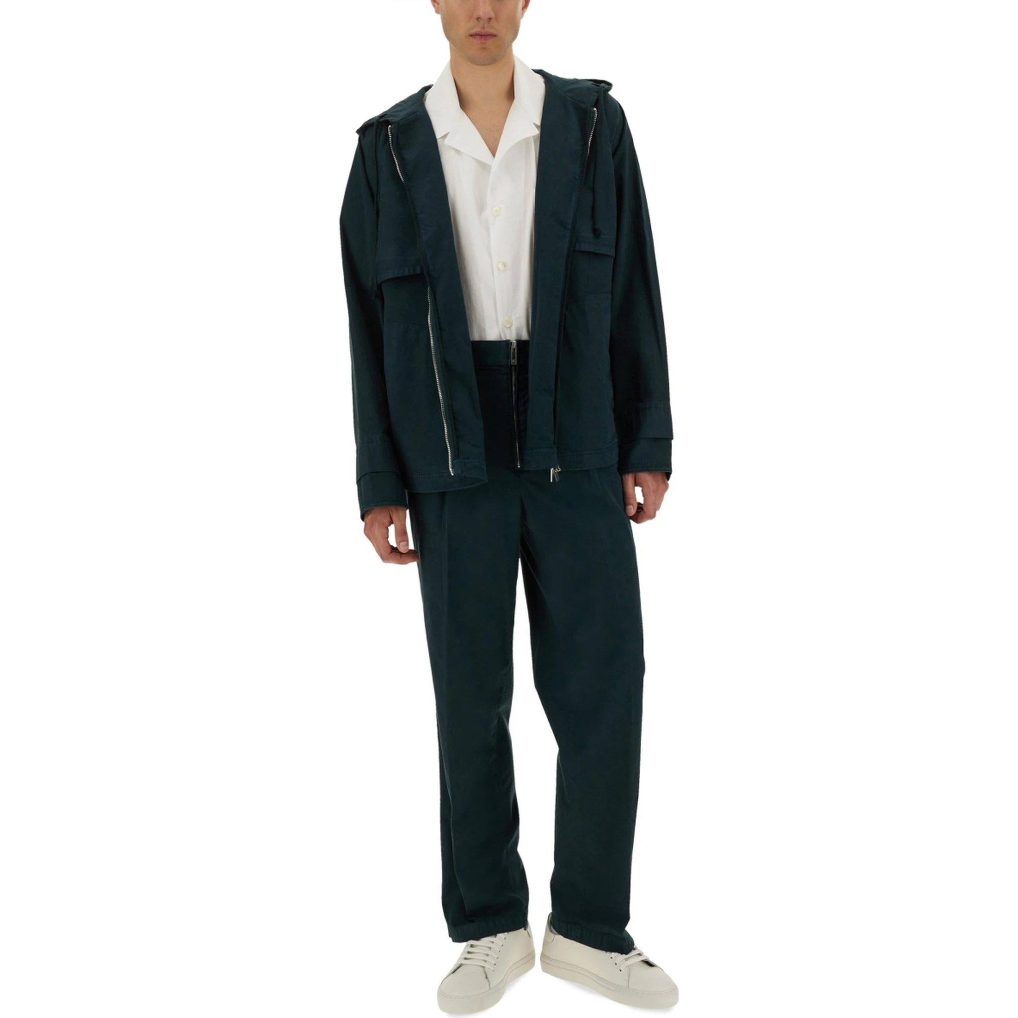 HOODED WINDBREAKER