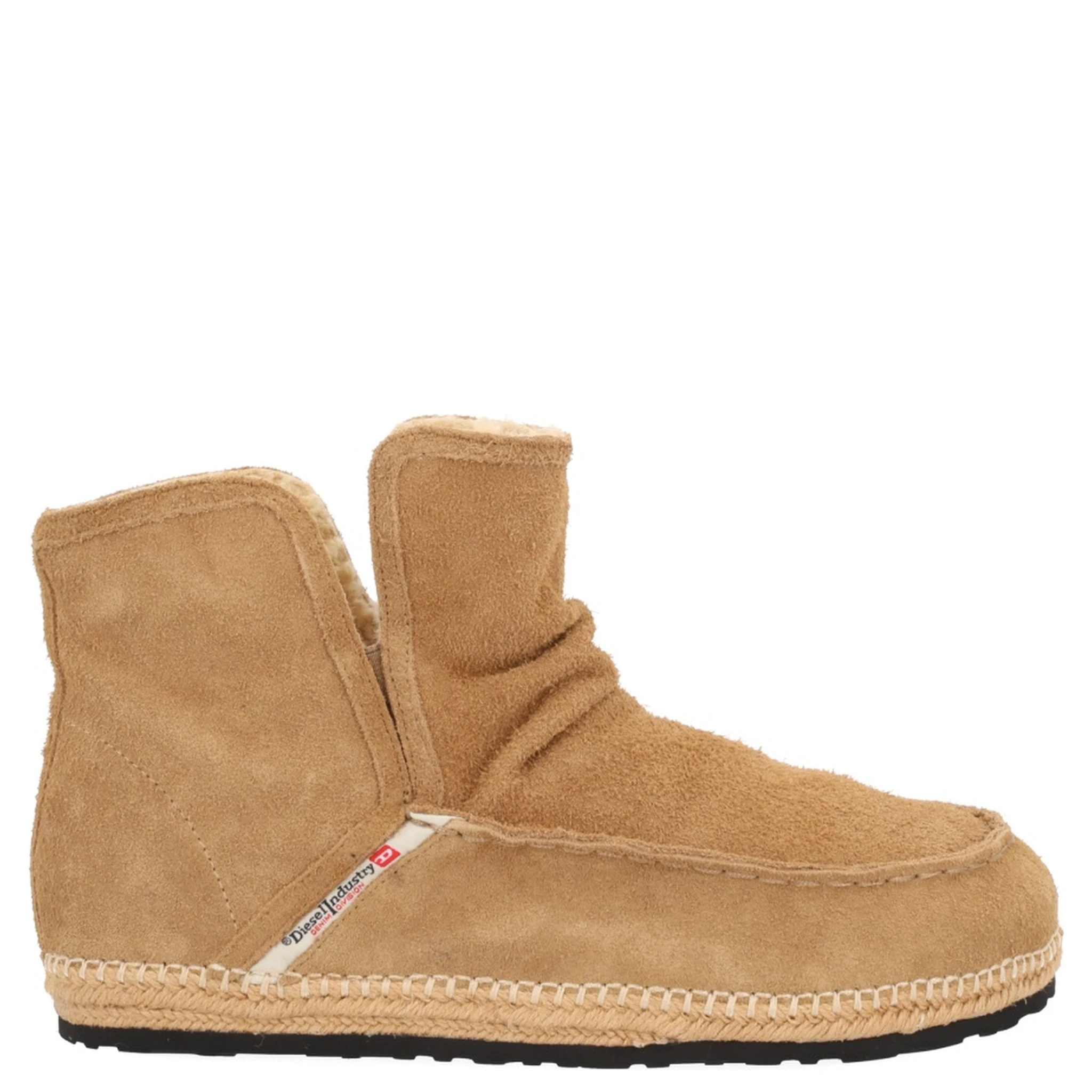 BOOT "D-LUKAS AKB"