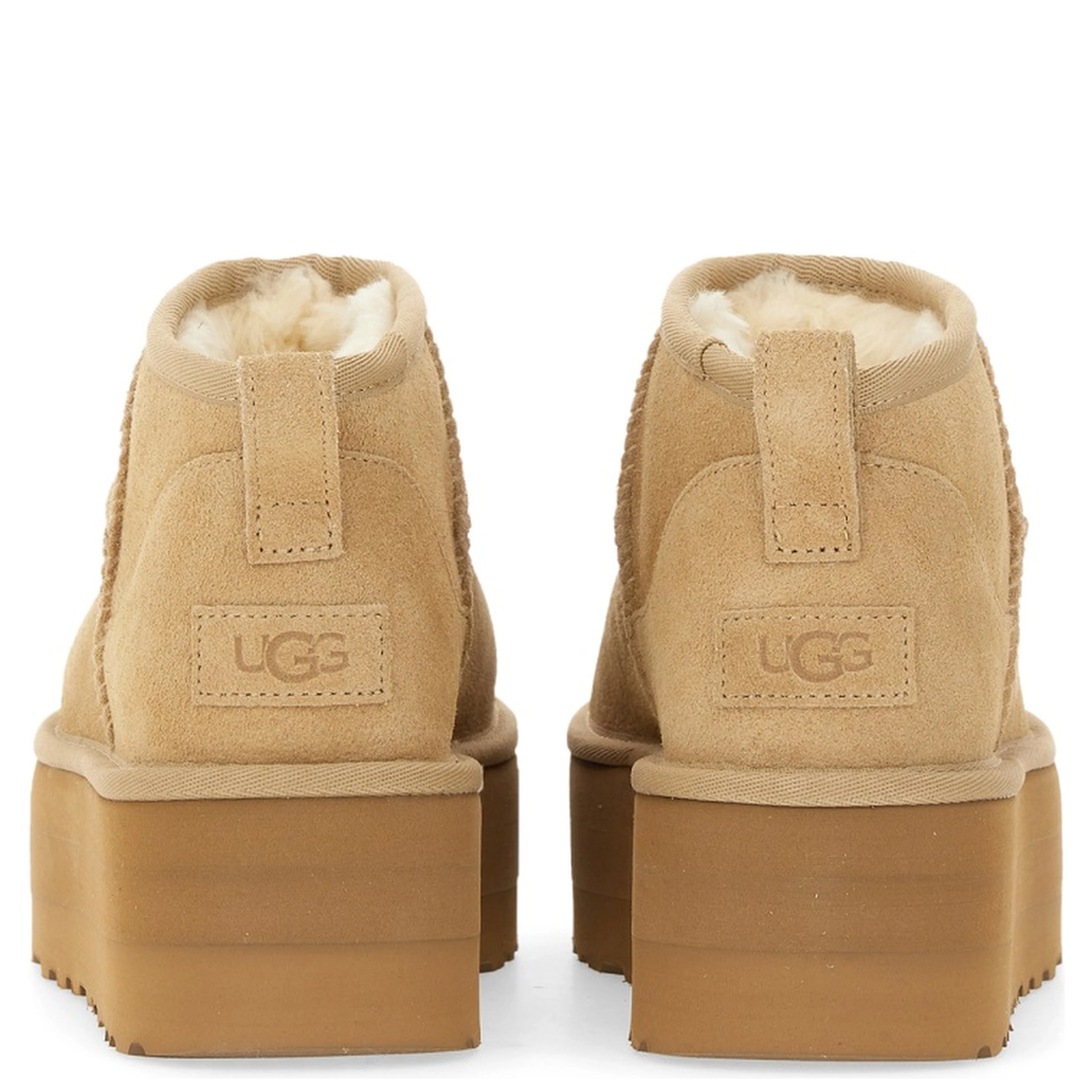 CLASSIC ULTRA MINI BOOT WITH PLATFORM