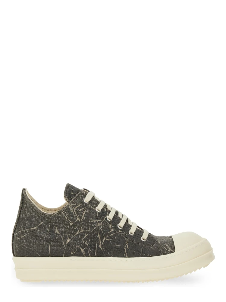 CANVAS SNEAKER