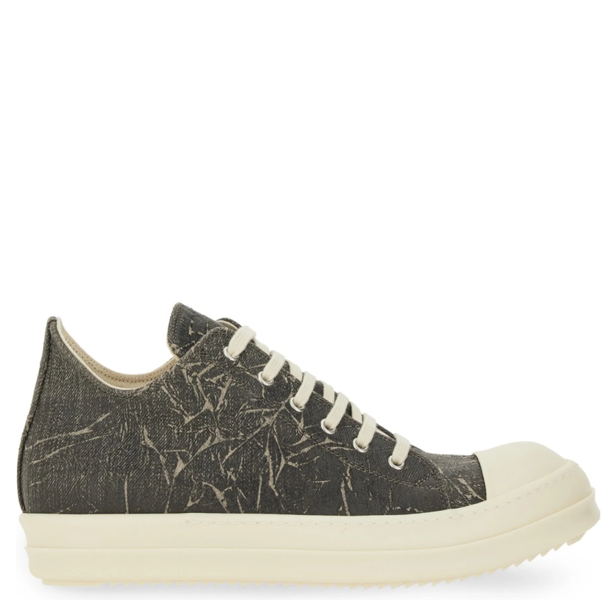 CANVAS SNEAKER