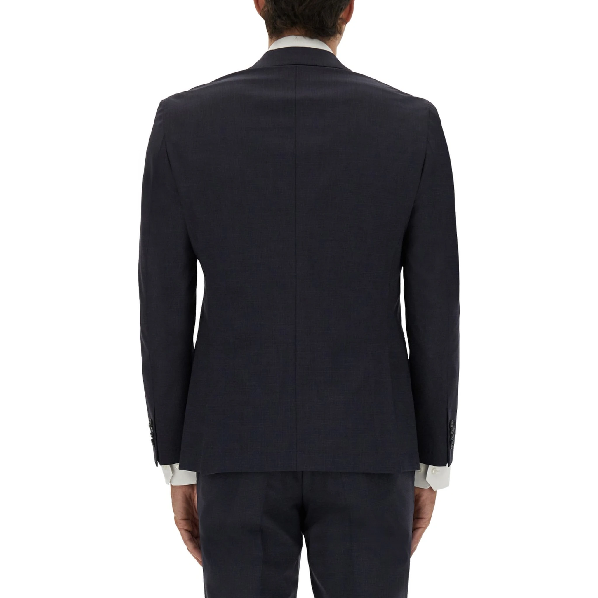 فستان بقصة ضيقة