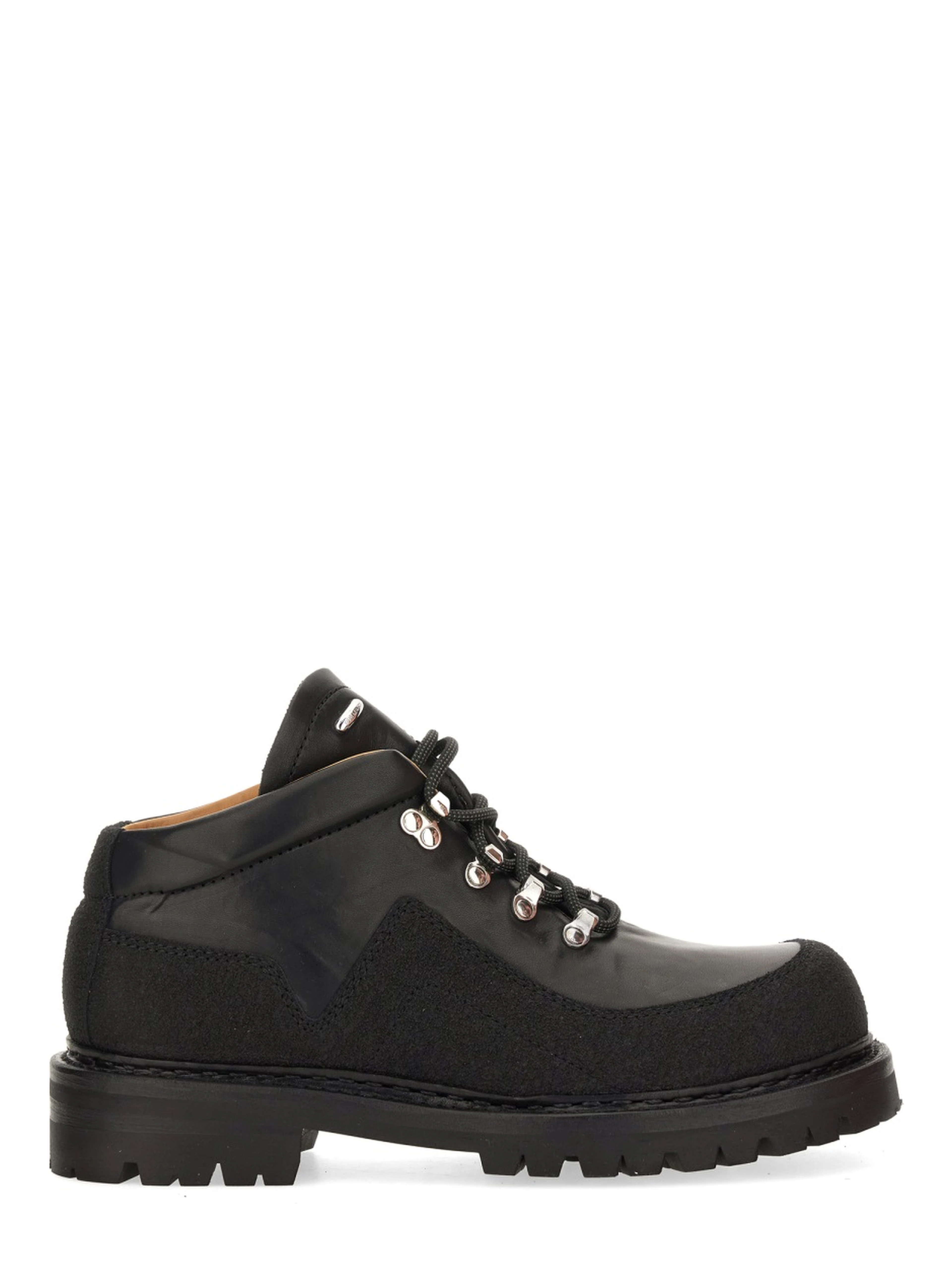 LEATHER "QUEST" SHOE