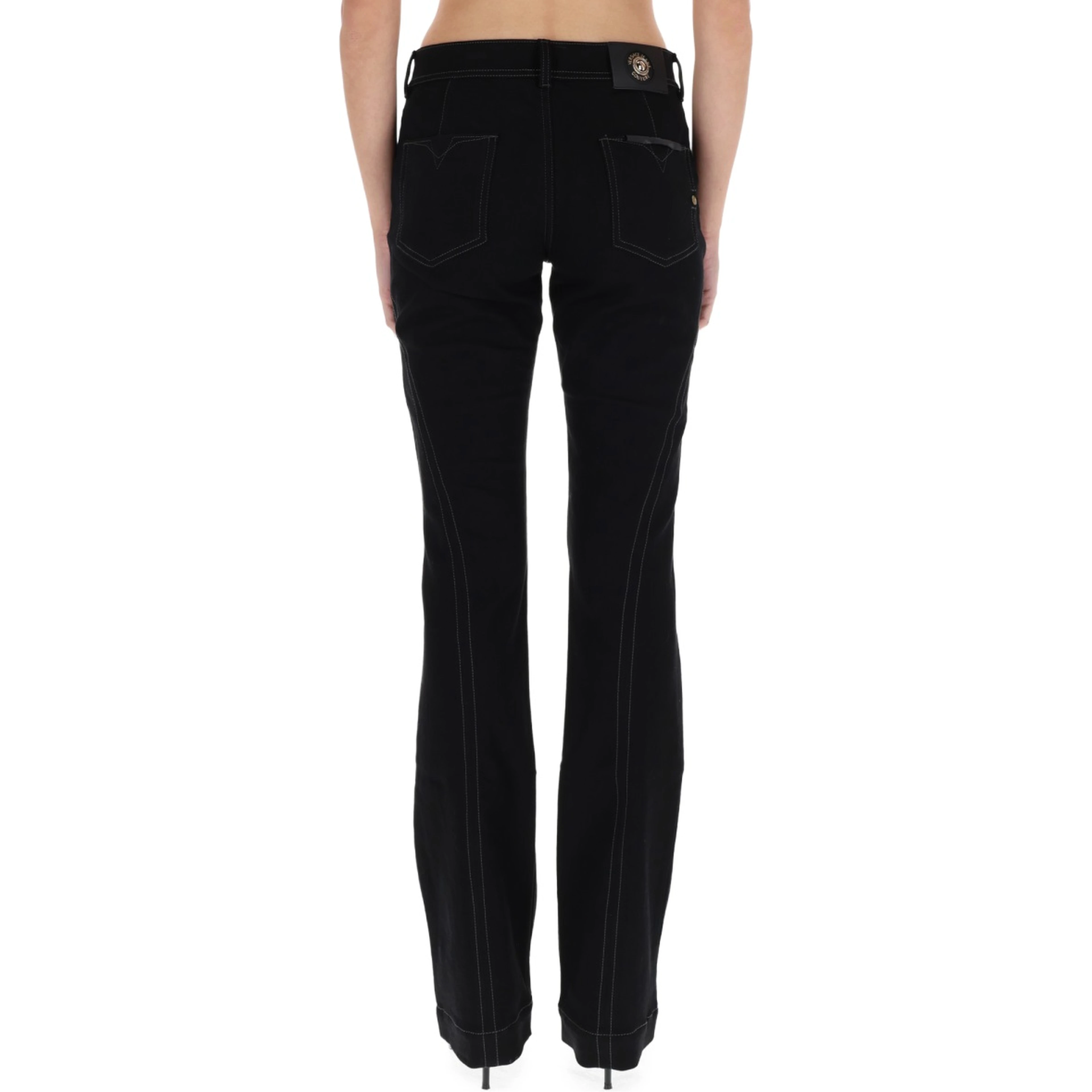 PANTS WITH ZIPPER DETAIL