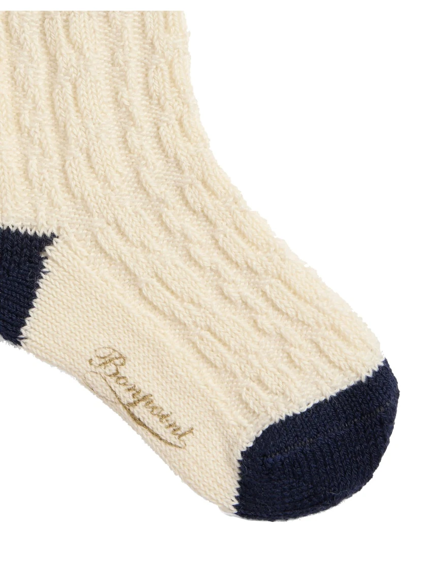 SOCKS WITH LOGO