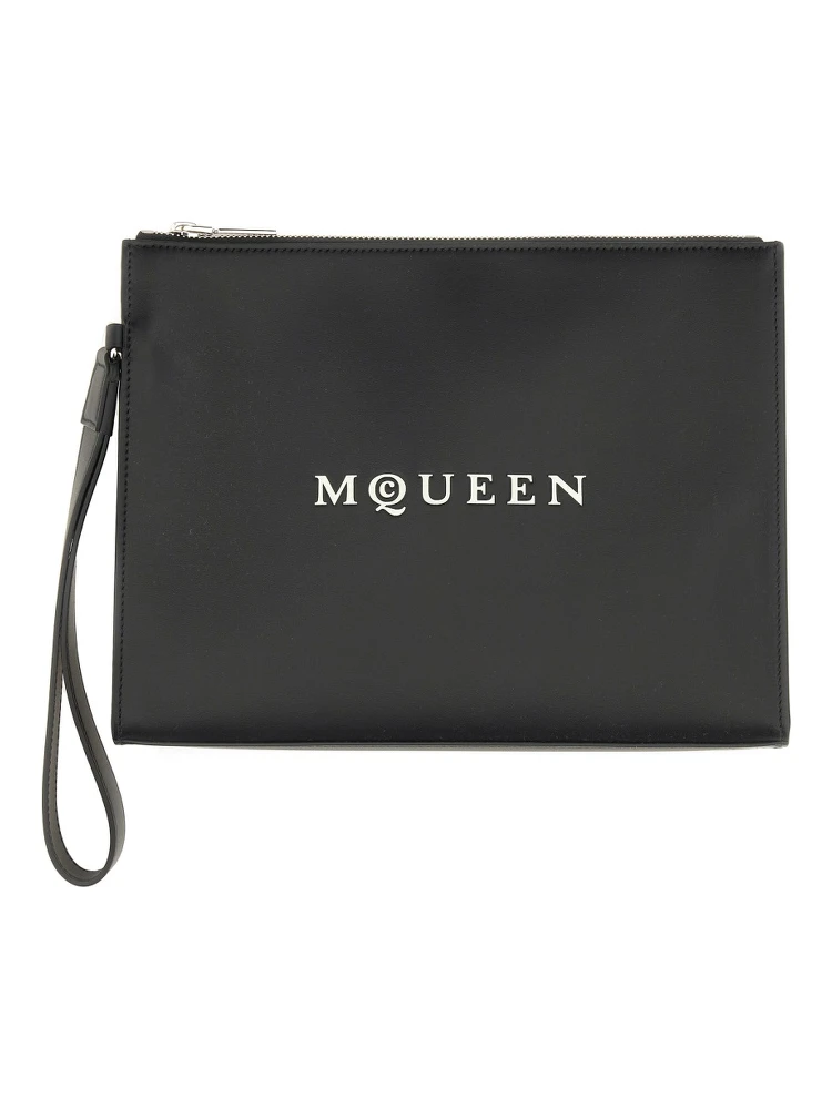POUCH WITH LOGO