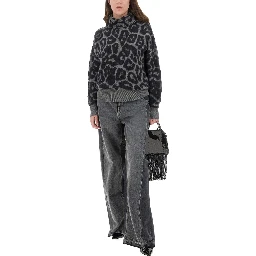 بنطلون جينز "واسع الساق"