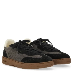 "SAYS T-TOE" SNEAKER