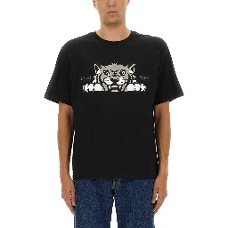 تيشيرت بقصة واسعة