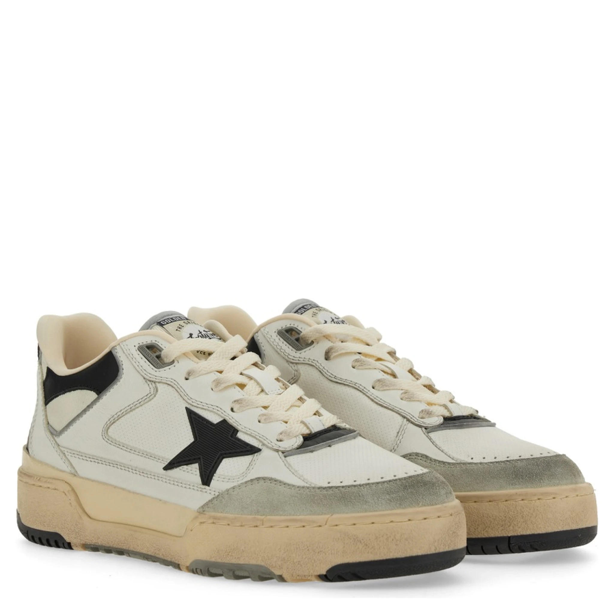 "FORTY2" SNEAKER