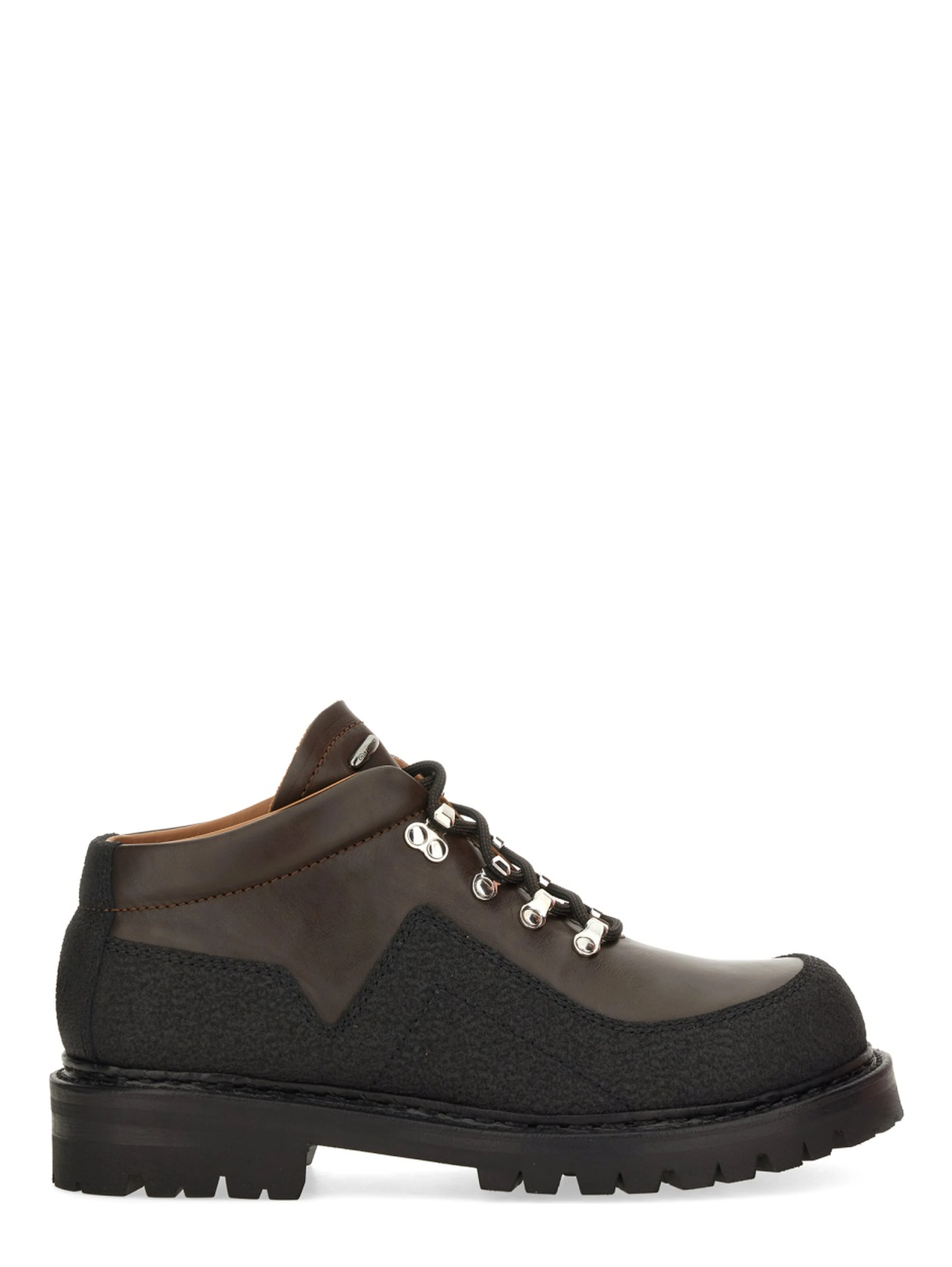 LEATHER "QUEST" SHOE