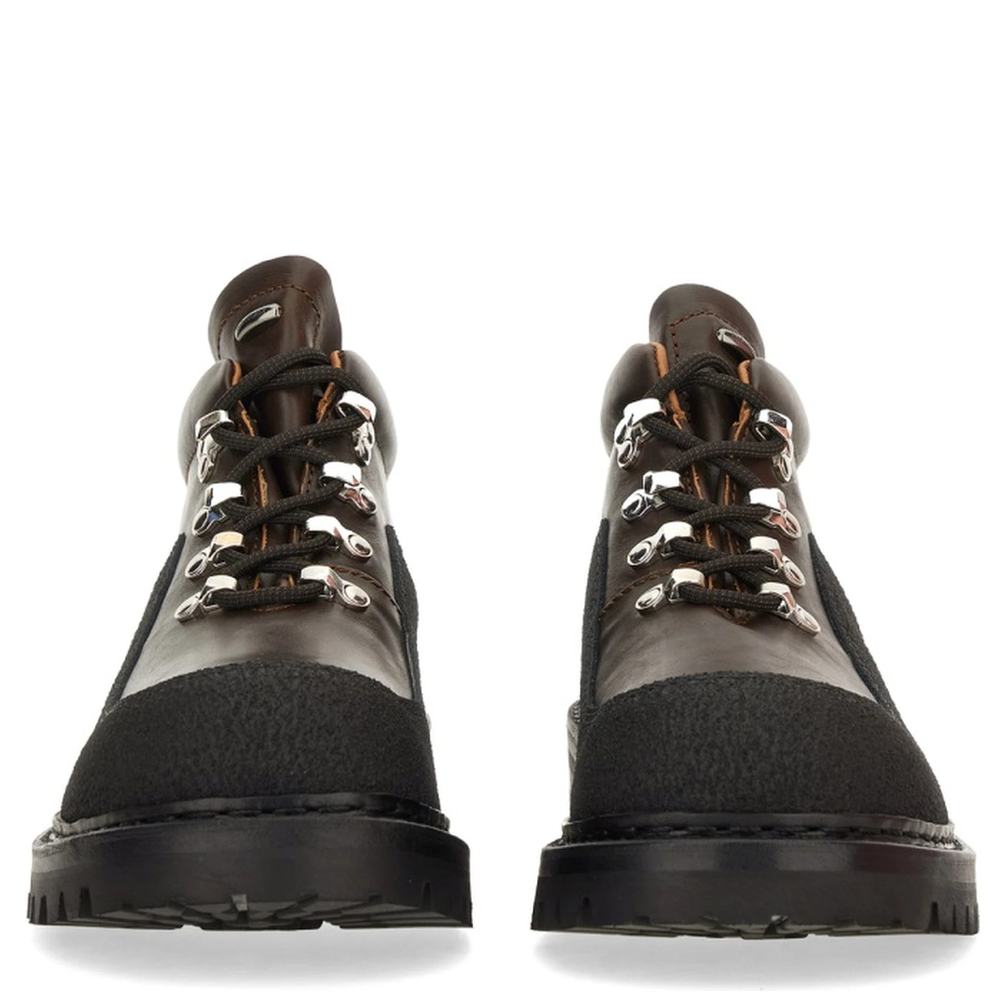 LEATHER "QUEST" SHOE