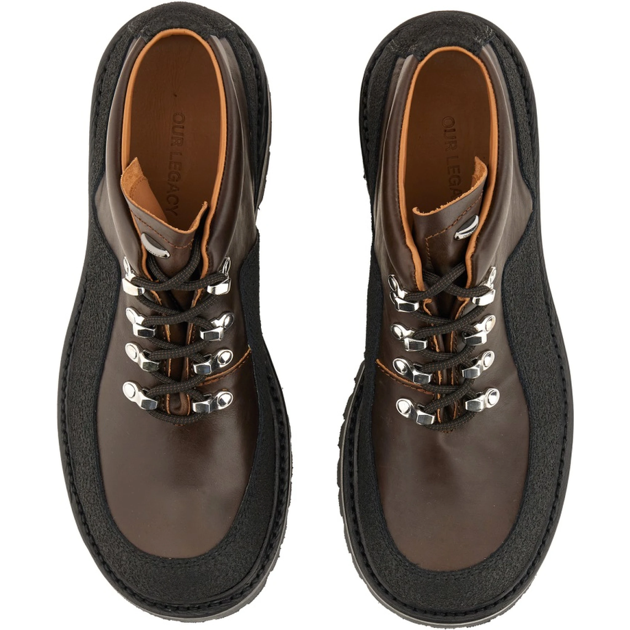 LEATHER "QUEST" SHOE