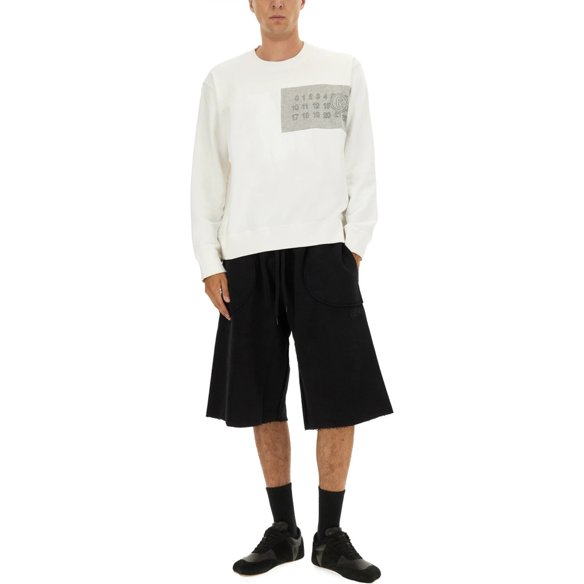 SWEATSHIRT WITH LOGO