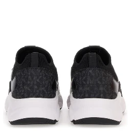 SNEAKER TRAINER