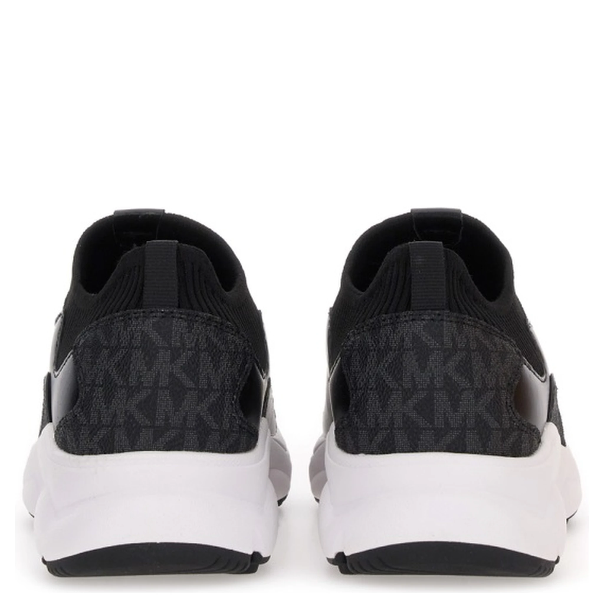 SNEAKER TRAINER