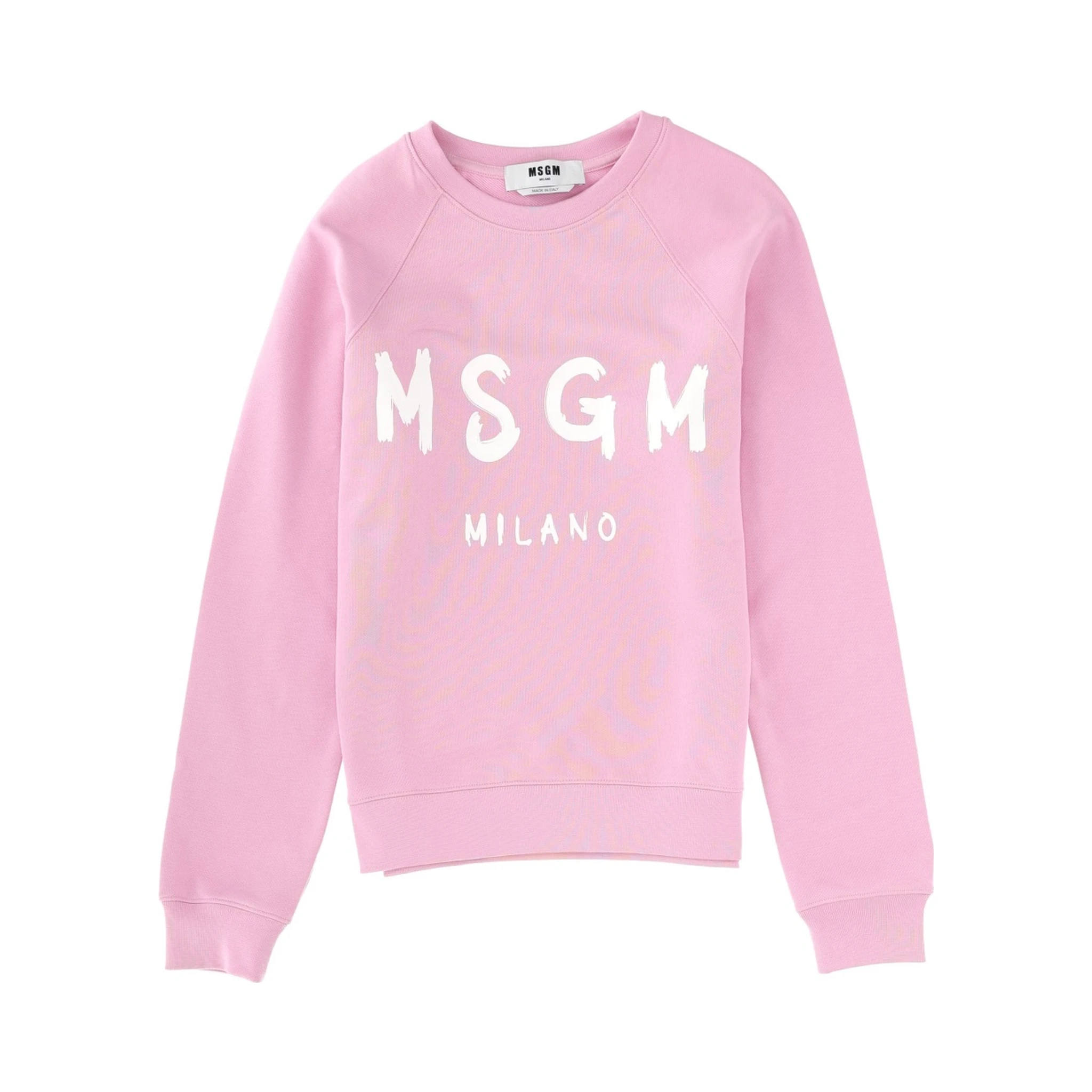 كنزة رياضية بشعار