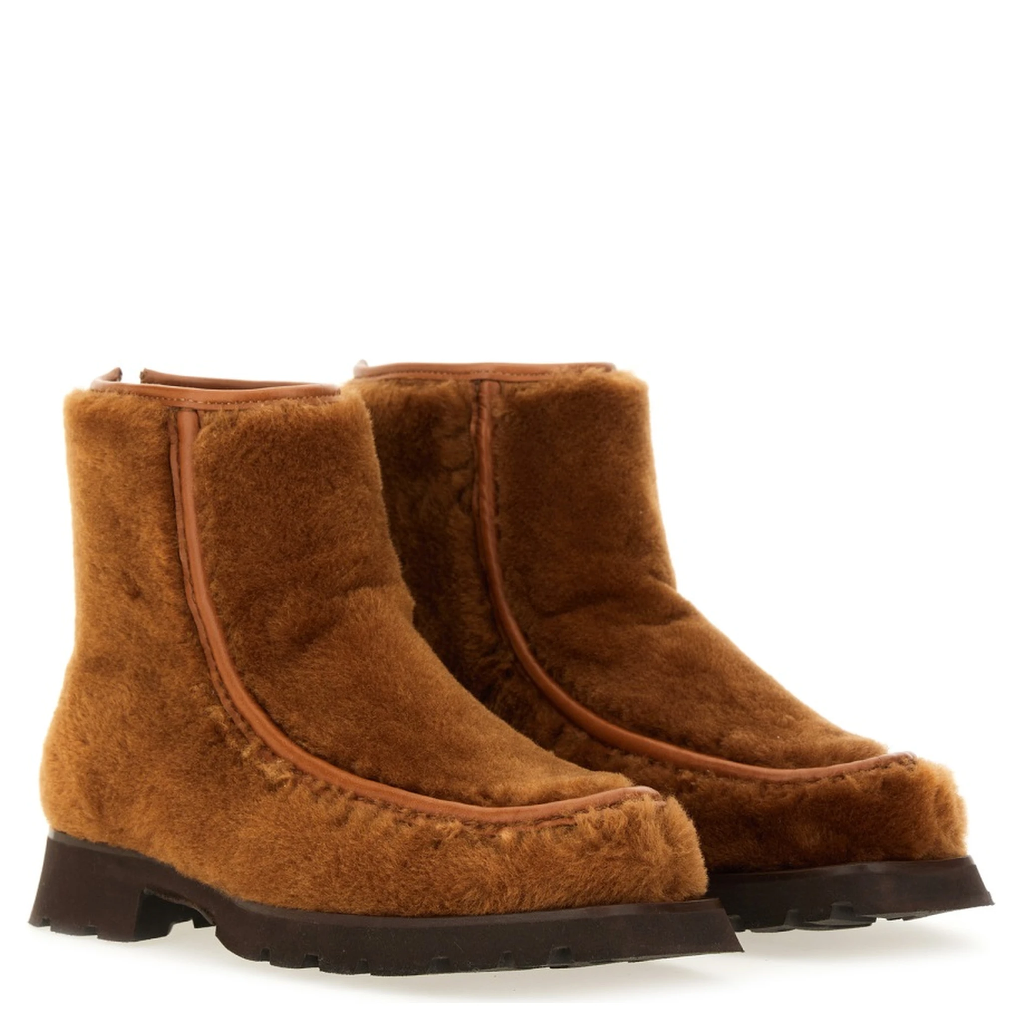 BOOT WITH ZIPPER "ARMENTA"