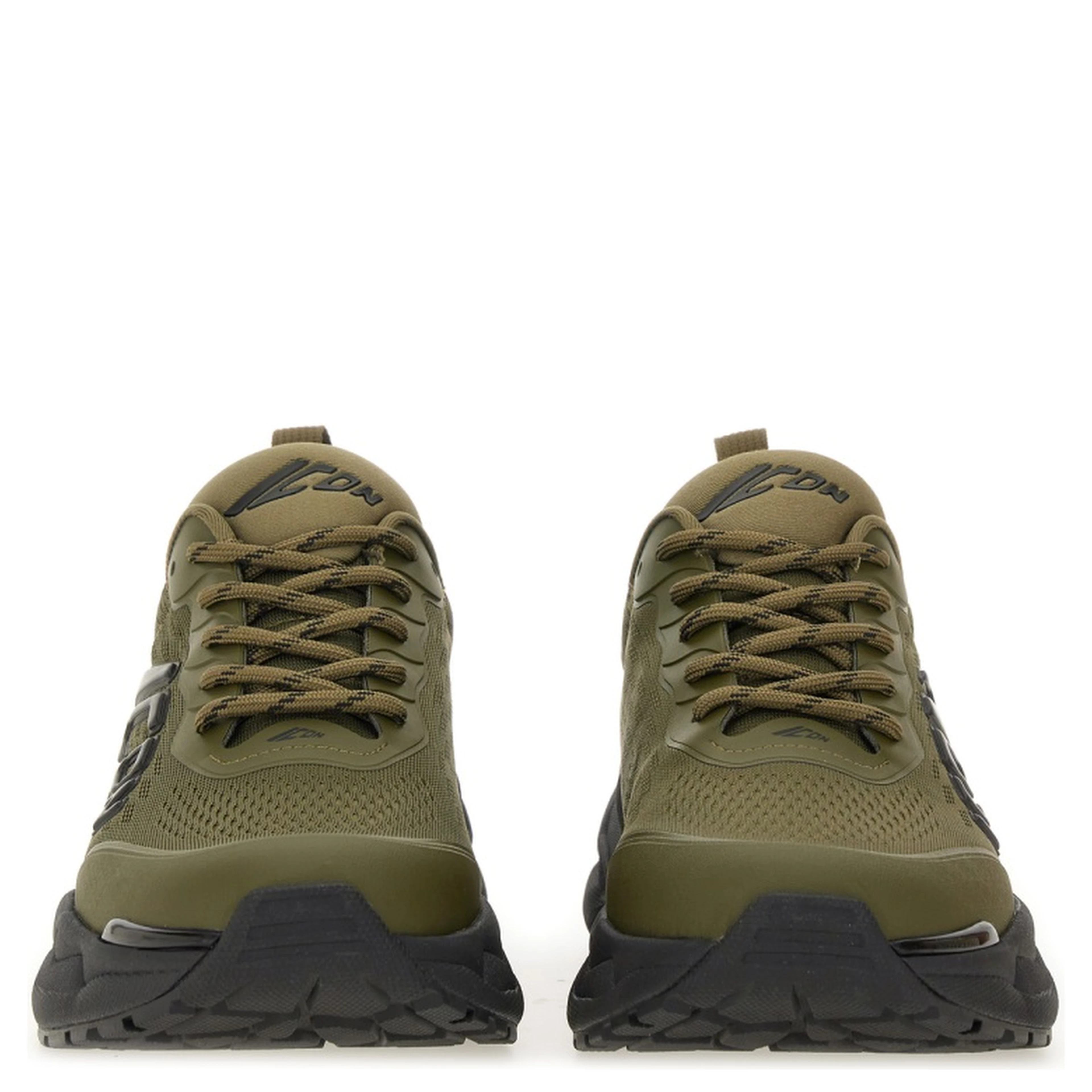 "FASTER" SNEAKER