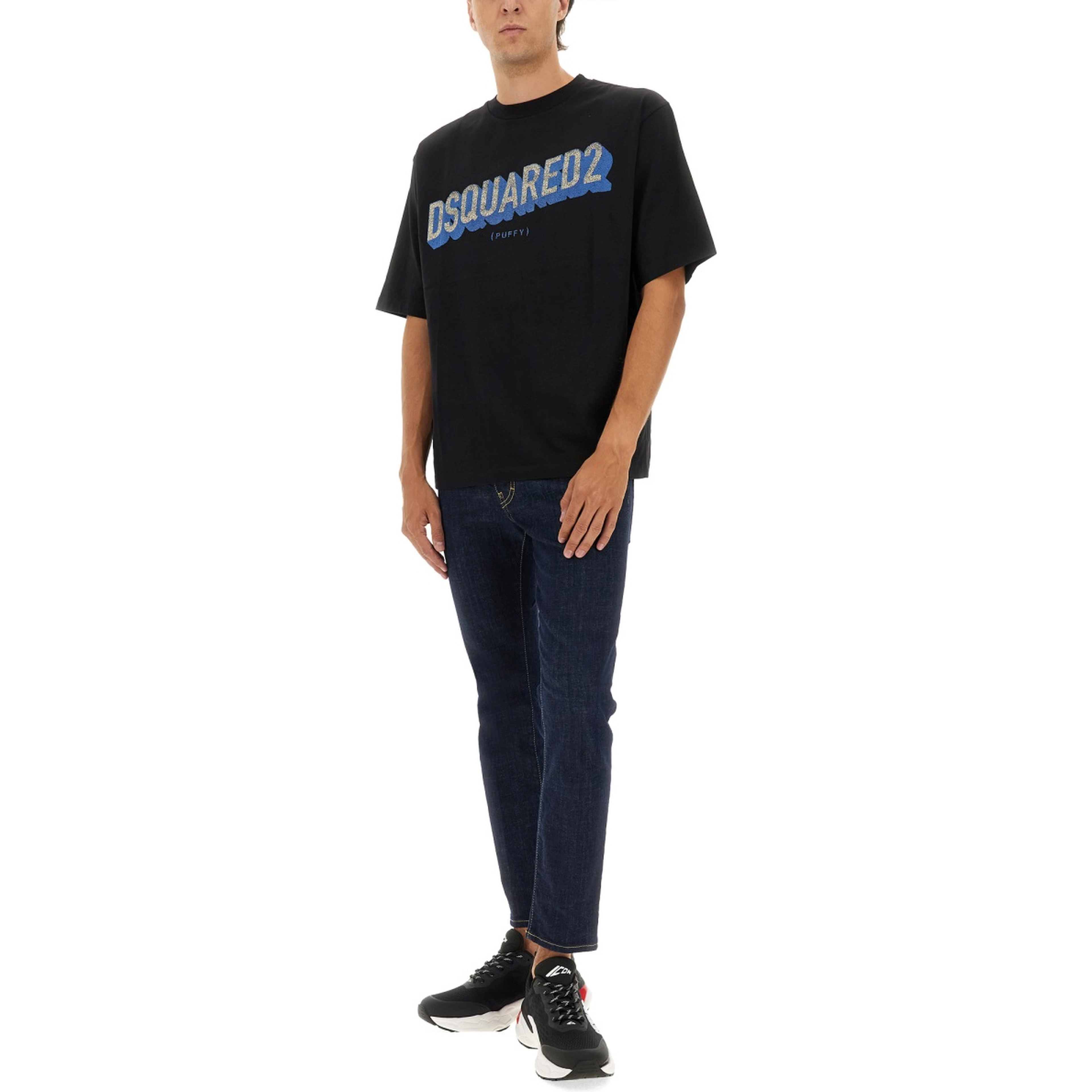 T-SHIRT WITH LOGO