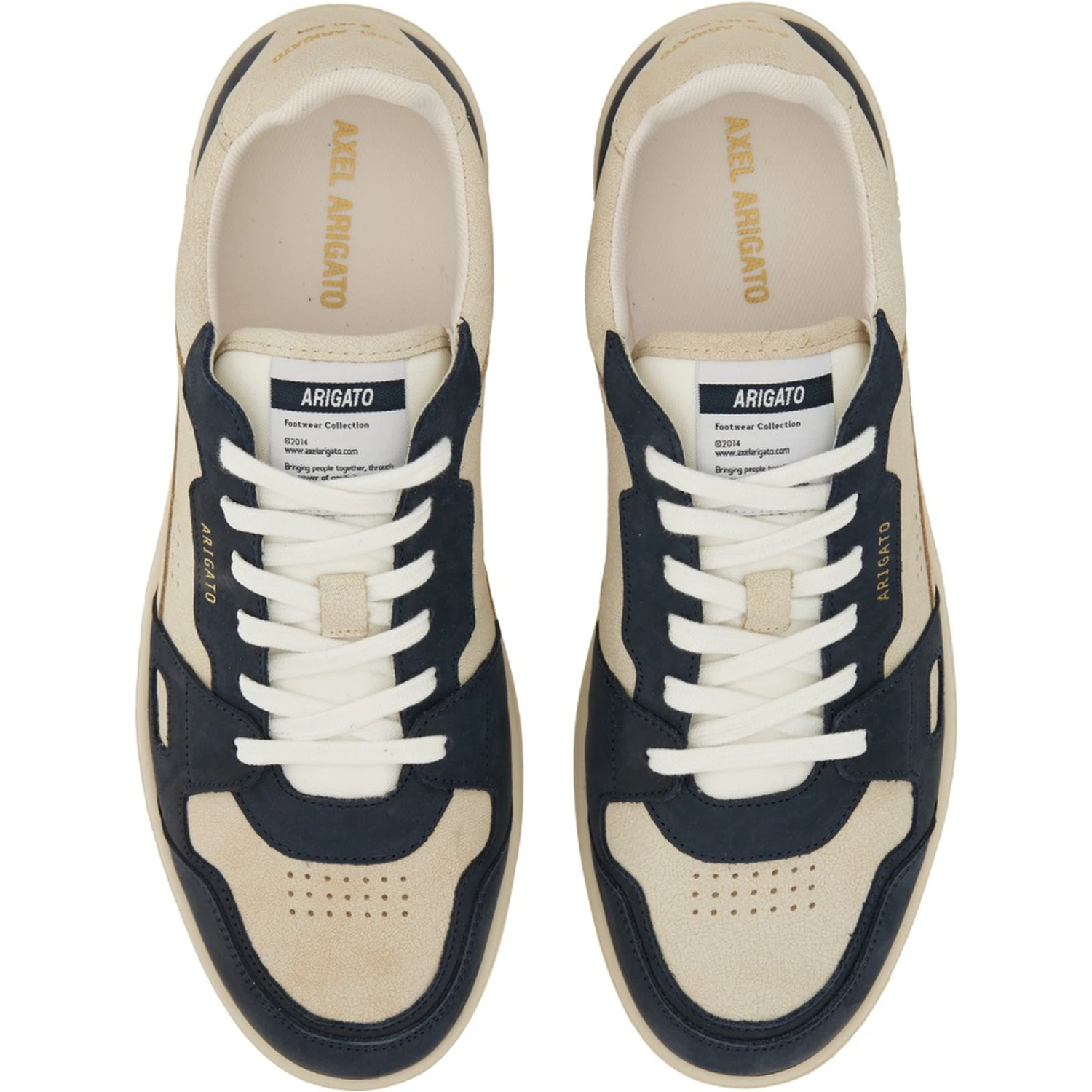 SNEAKER "SAYS IT"