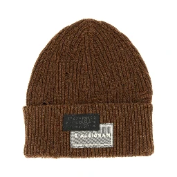 BEANIE HAT WITH LOGO