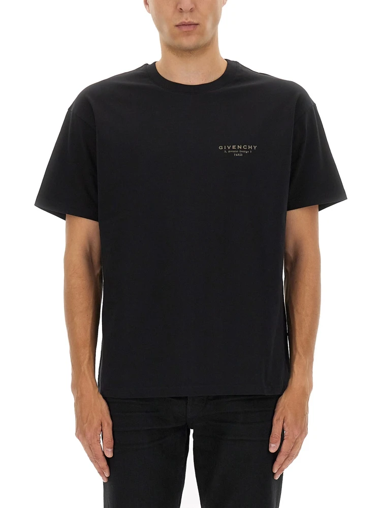 REGULAR FIT T-SHIRT