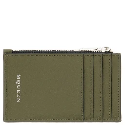 حامل بطاقة "جمجمة"