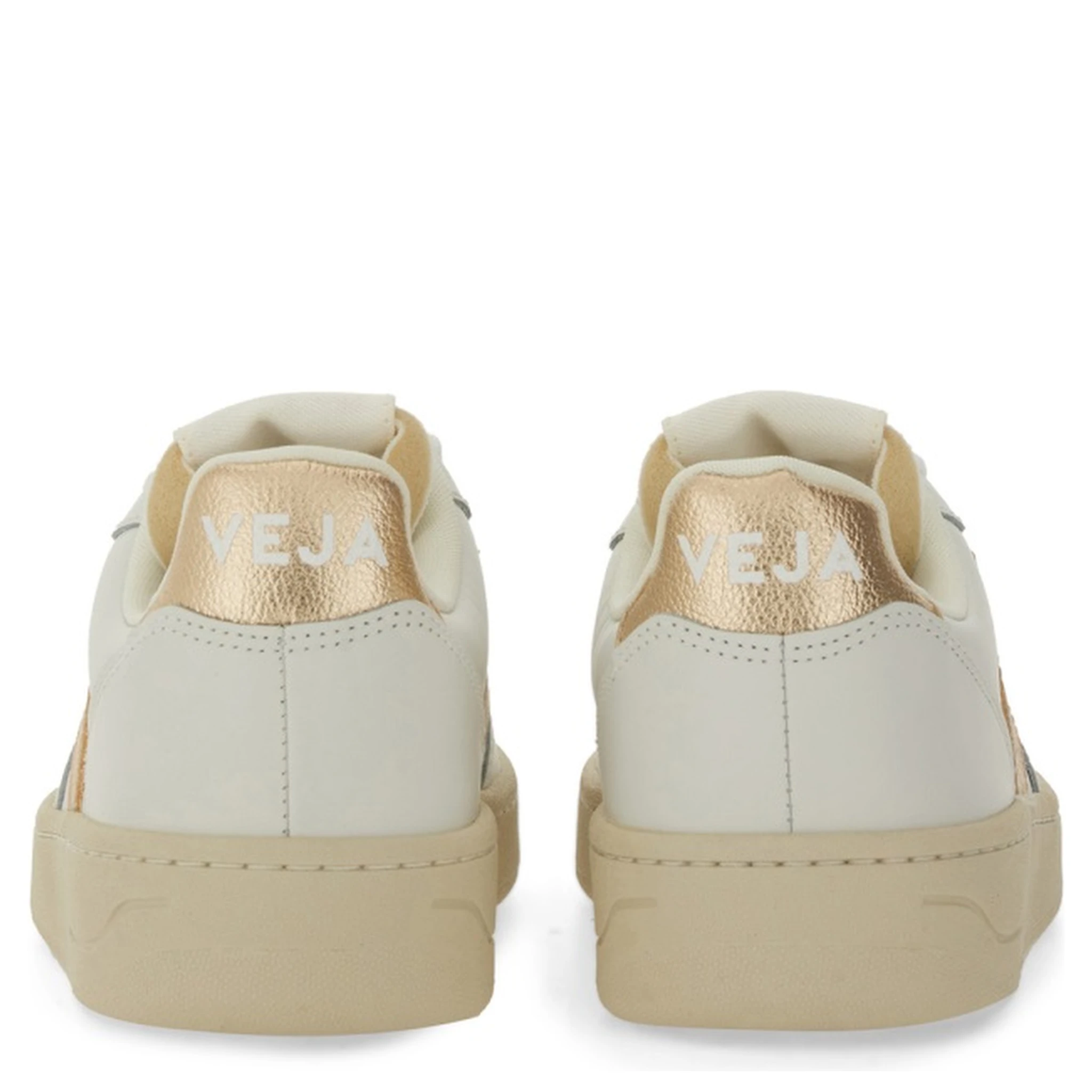 SNEAKER "V-10"