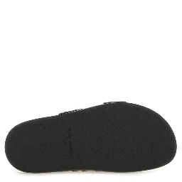 SANDAL T LOCK