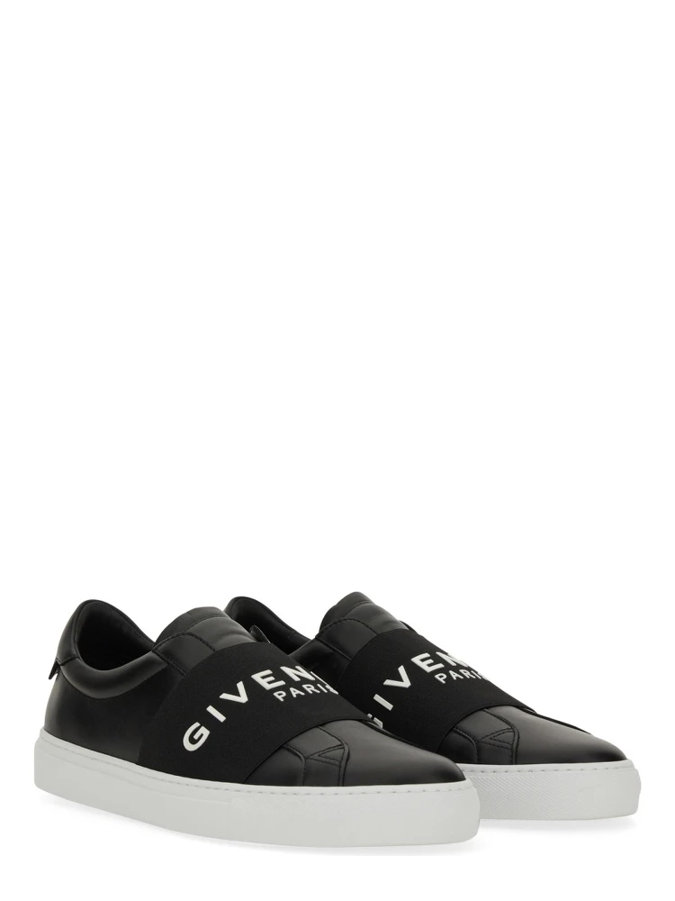 LOW TOP SNEAKER WITH LOGO alternative