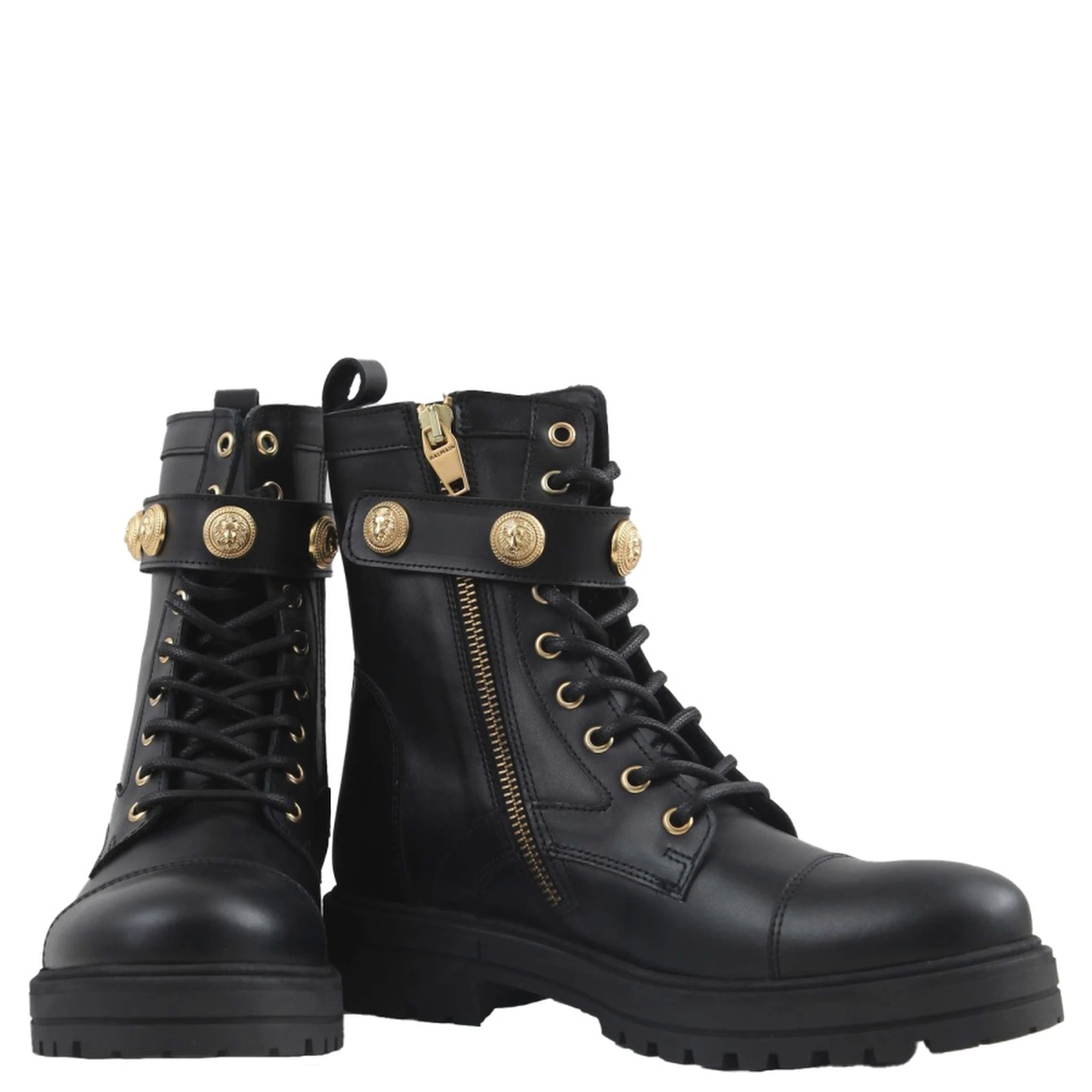 AMPHIBIAN WITH LACES