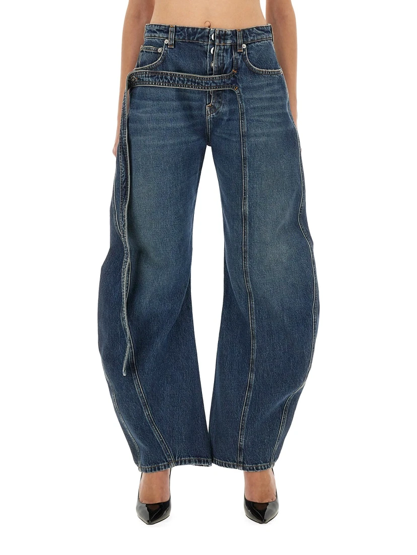 LOW-RISE JEANS