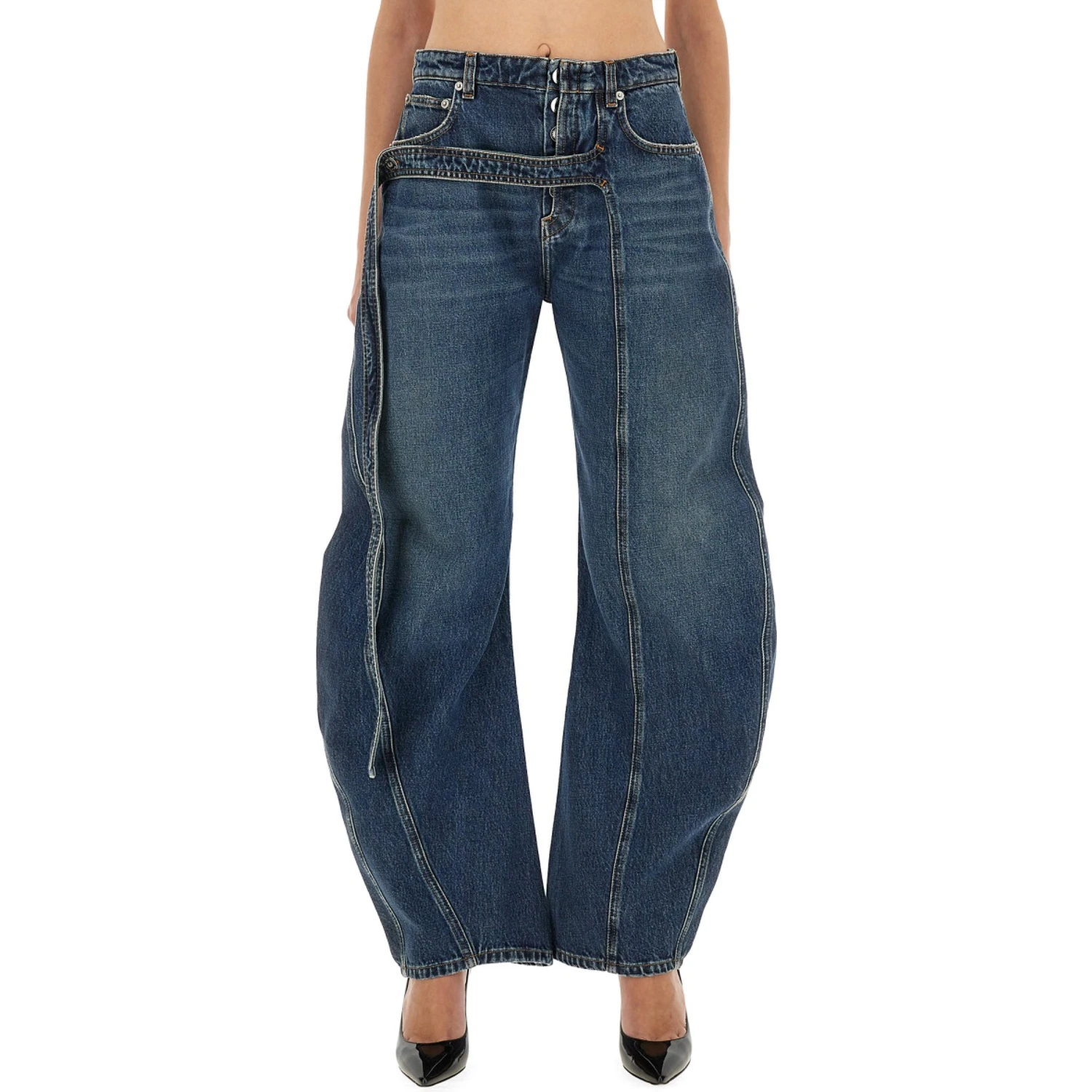 LOW-RISE JEANS