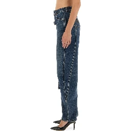 LOW-RISE JEANS