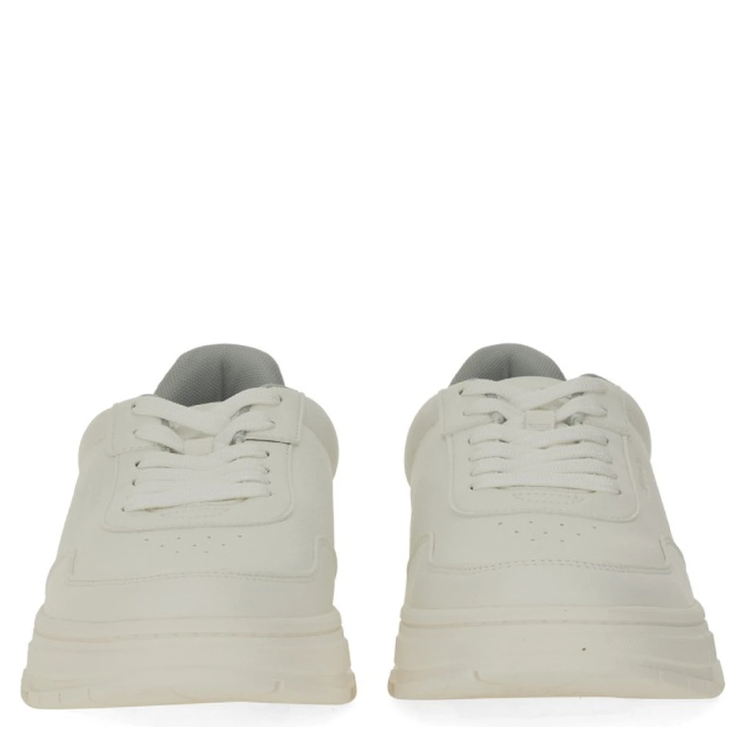 SNEAKER WITH ZIGZAG DETAIL