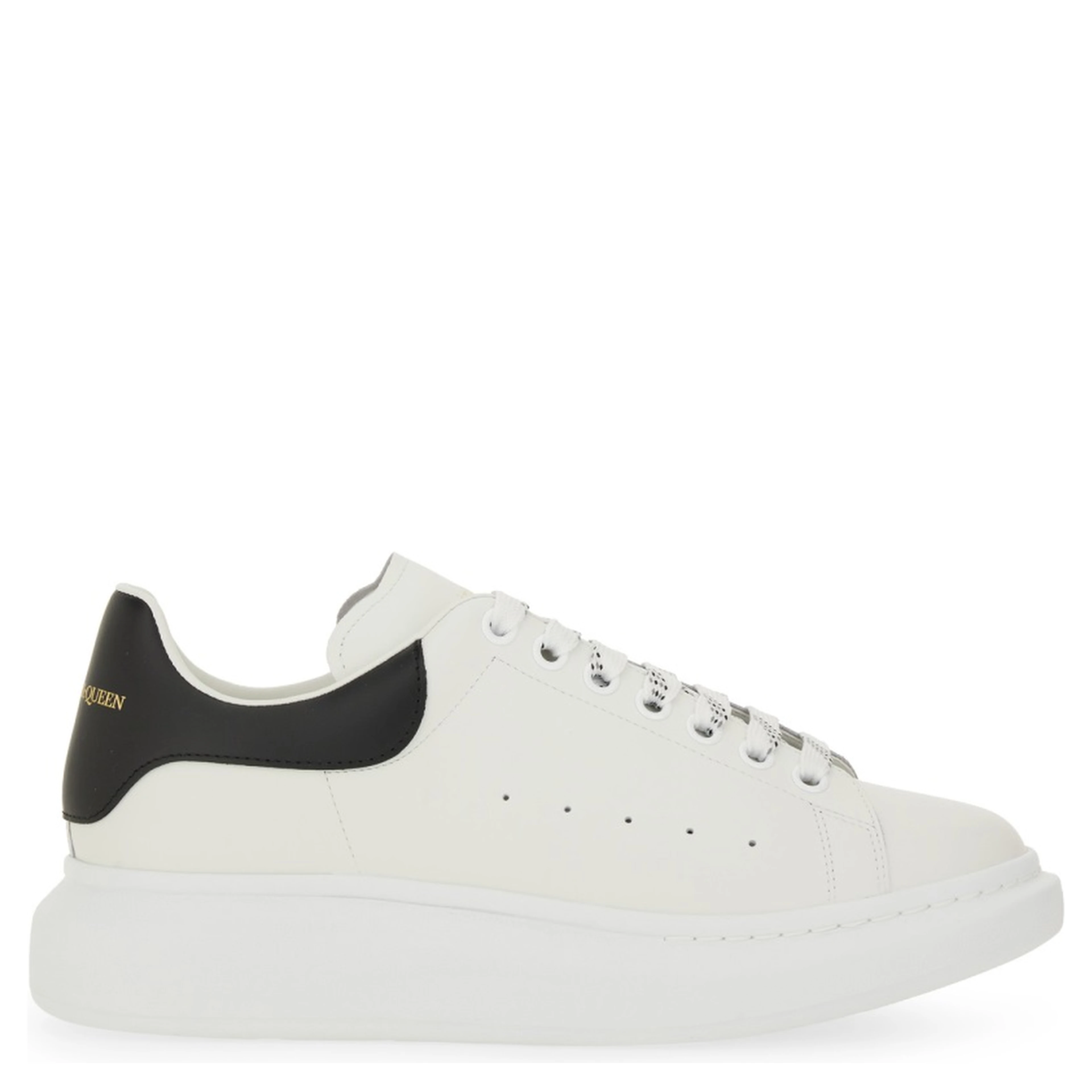 OVERSIZED SNEAKER