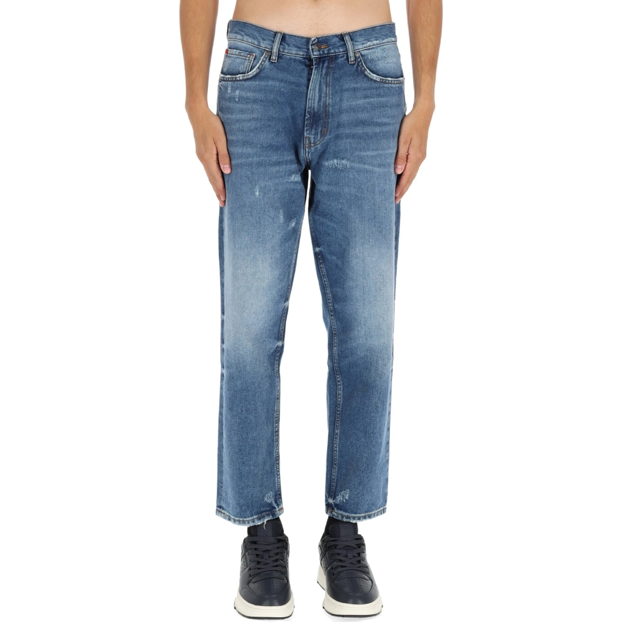 جينز "هوغو 838"