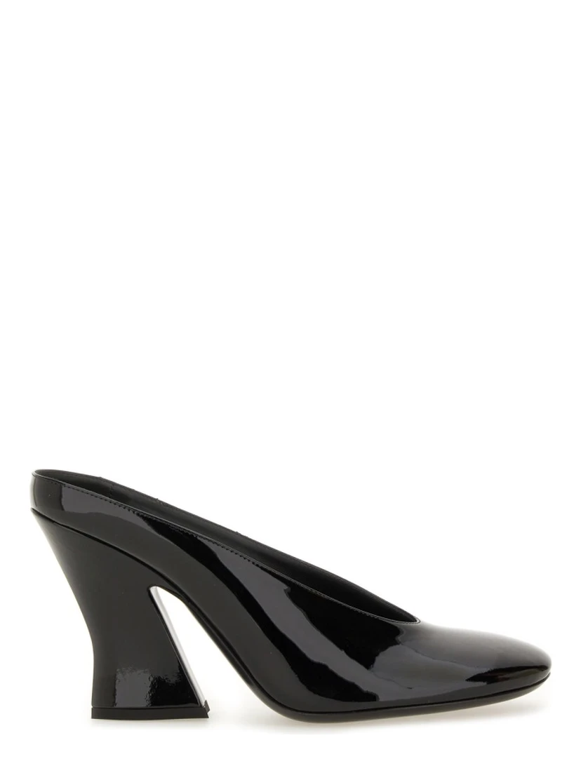"SCULPTED" LEATHER PUMPS