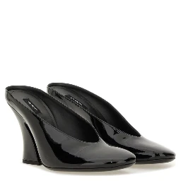 "SCULPTED" LEATHER PUMPS