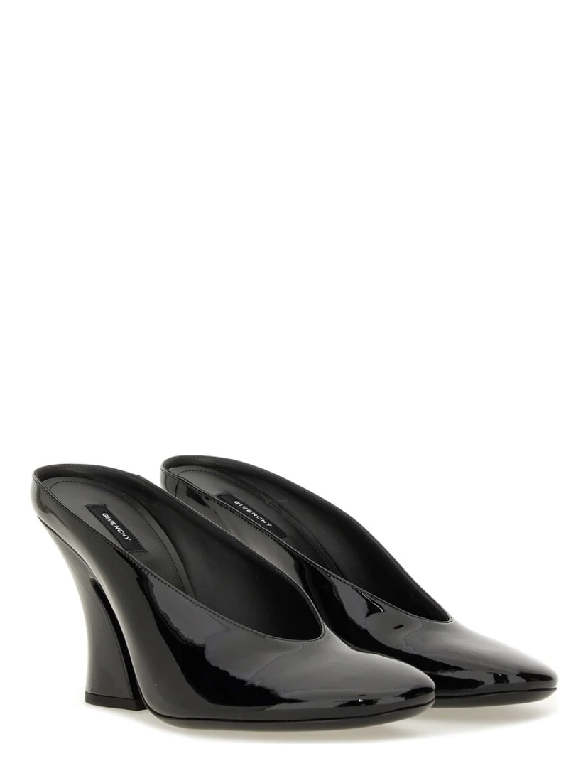"SCULPTED" LEATHER PUMPS