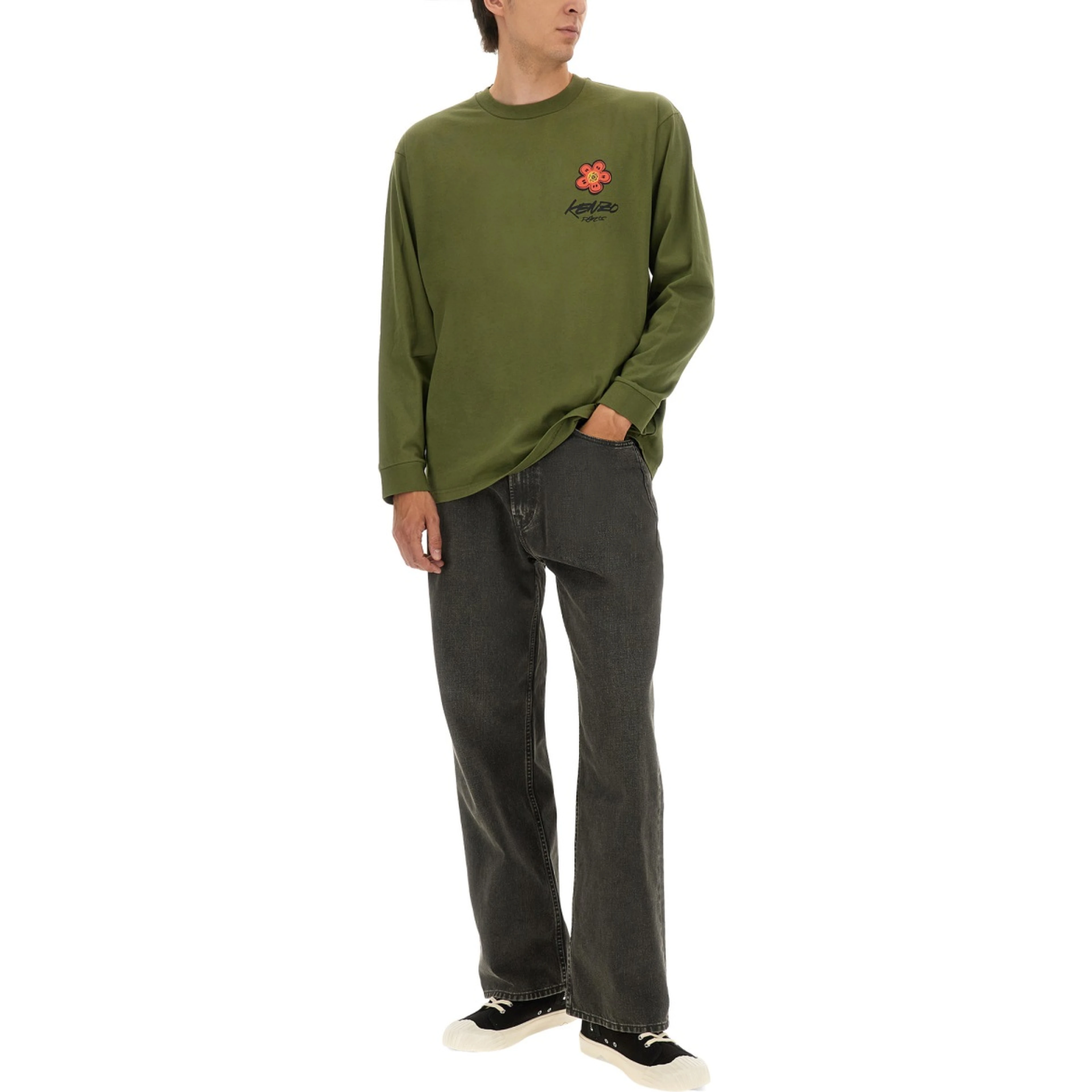 RELAXED FIT T-SHIRT