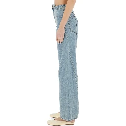 JEANS IN DENIM