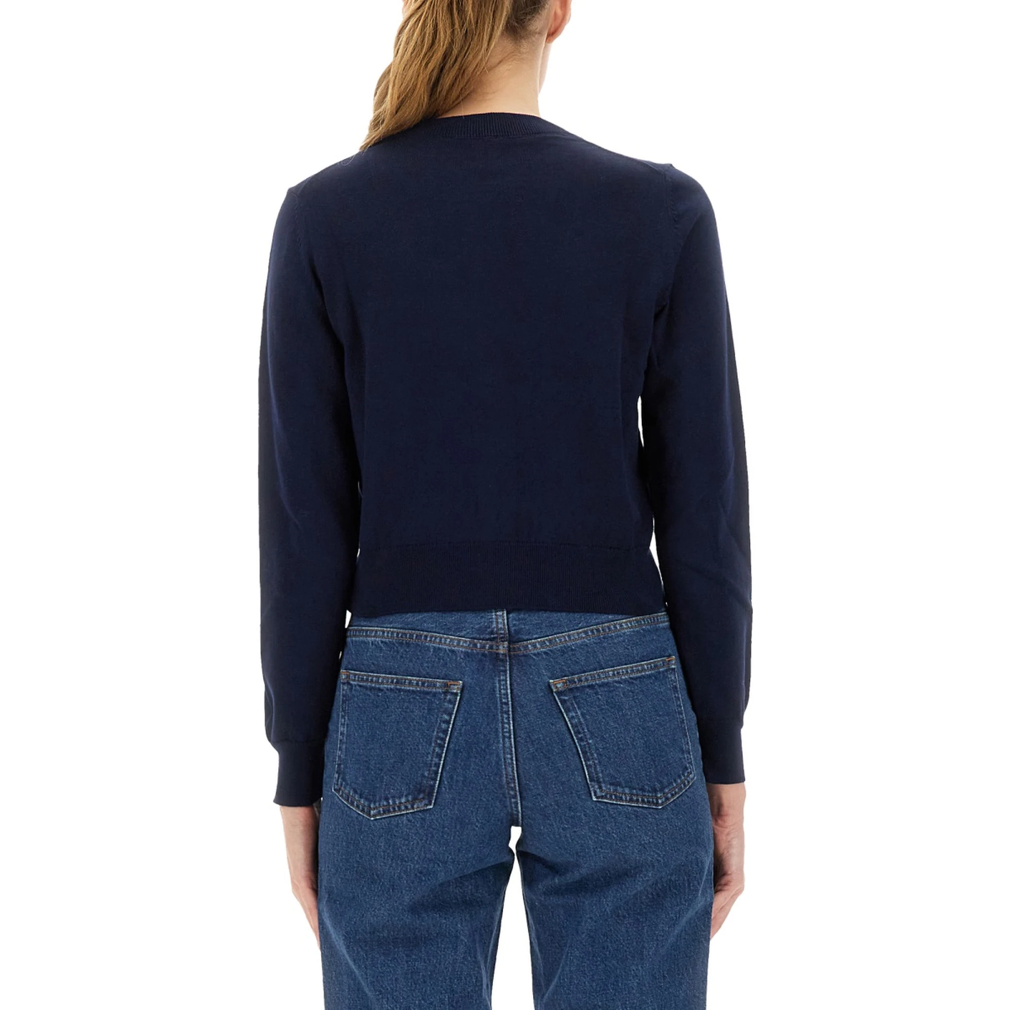 كارديجان بشعار مطرز