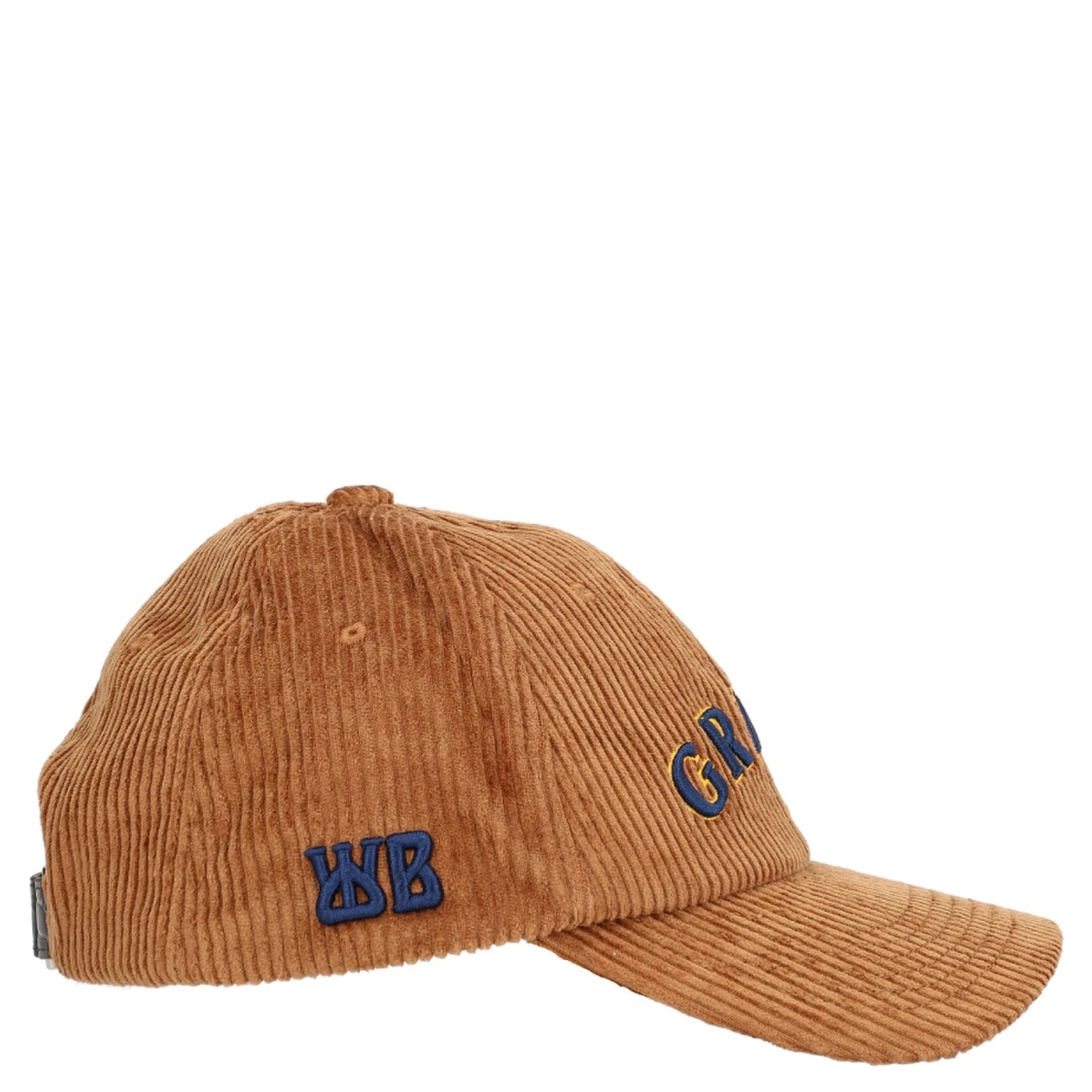 قبعة بيسبول تحمل اسم "غريس"