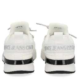 حذاء رياضي "ديناميكي"