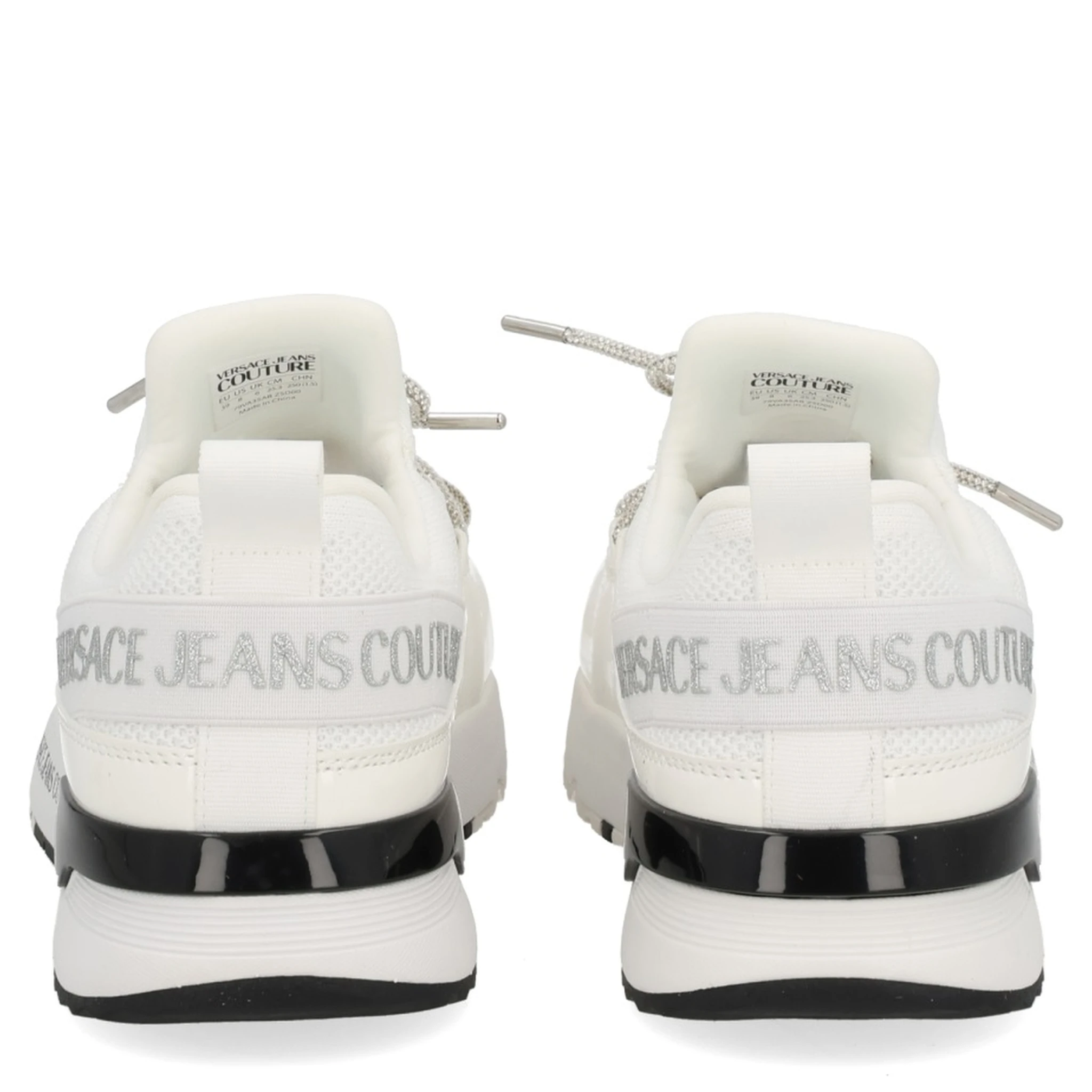 حذاء رياضي "ديناميكي"