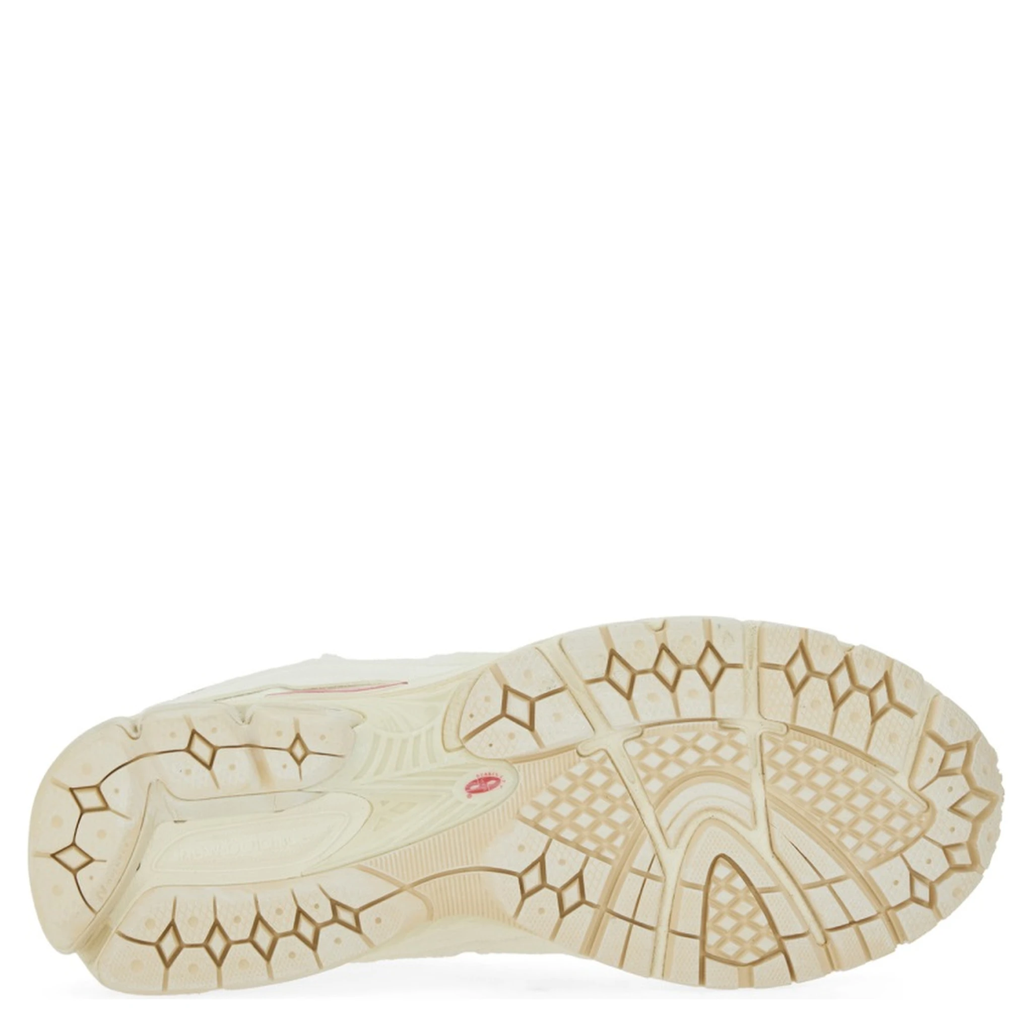 "2002R PROTECTION PACK" SNEAKER